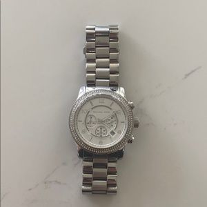 Michael kors MK-5574 silver watch with crystals
